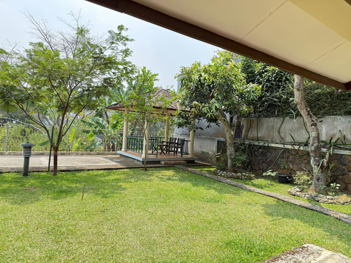 Terrace/patio, Kuca Dago 7, Bandung