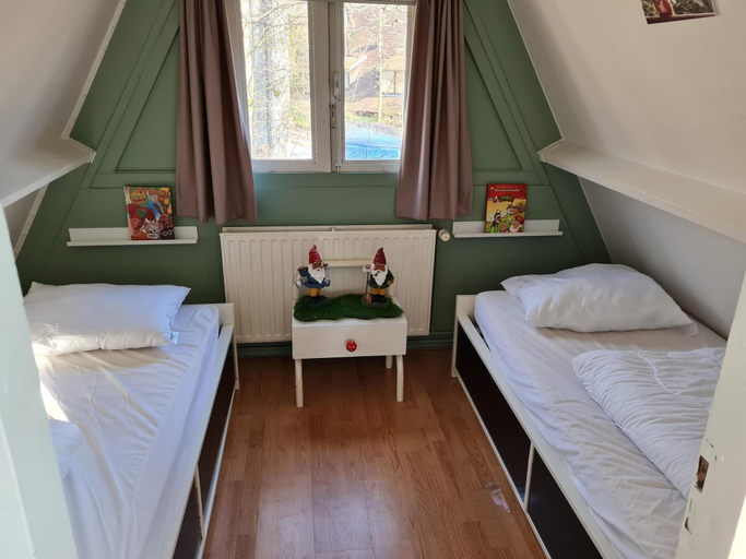 Bedroom 3, Quiet Family Chalet in Durbuy Hills, Luxembourg