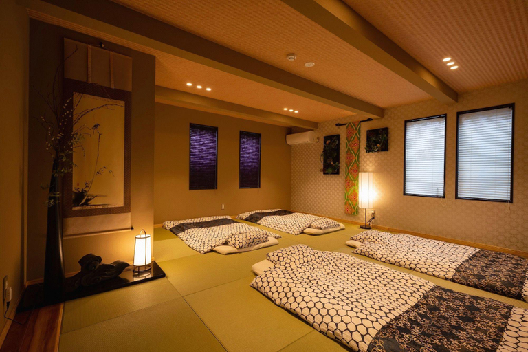 Bedroom 4, Tsudoya Sanno, Osaka