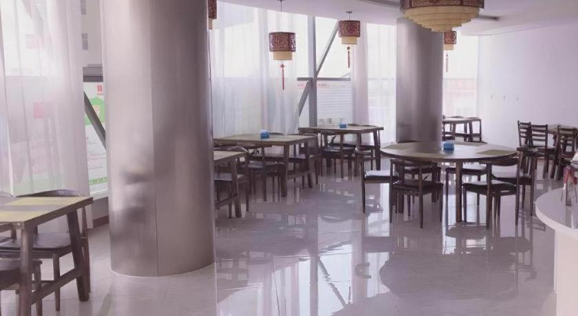 Food & Drinks 5, GreenTree Inn Binzhou Bus Station, Binzhou