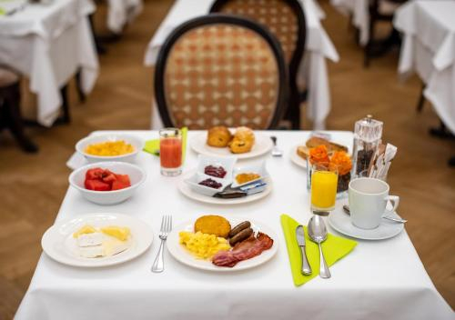 Food & Drinks 3, Grand Hotel et Centre Thermal d, Jura-North Vaudois