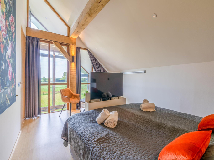 Bedroom 3, attractive and modern 6-person holiday villa, Texel
