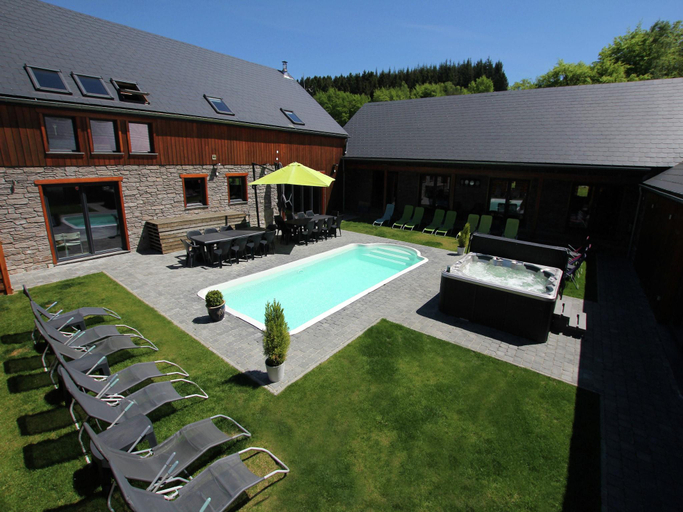 Sport & Beauty 2, Beautiful villa with heated outdoor pool, Luxembourg