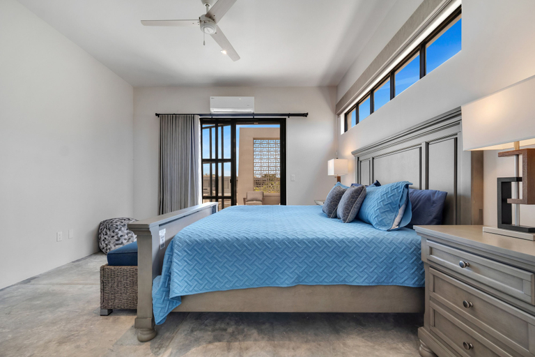 Room 4, Baja Sage, La Paz