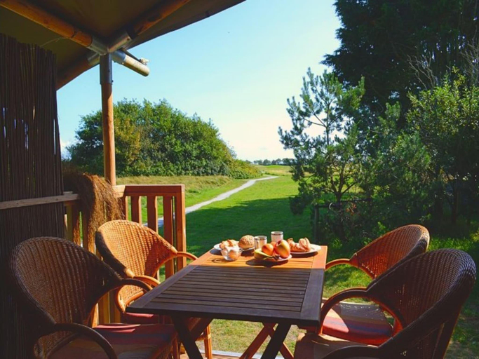 Balcony/terrace 3, Safari Tent in Netherlands near Dunes & Sea, Ameland