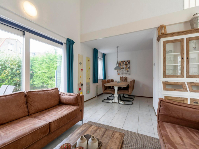 Food & Drinks 4, Charming villa near sandy beach, Den Helder