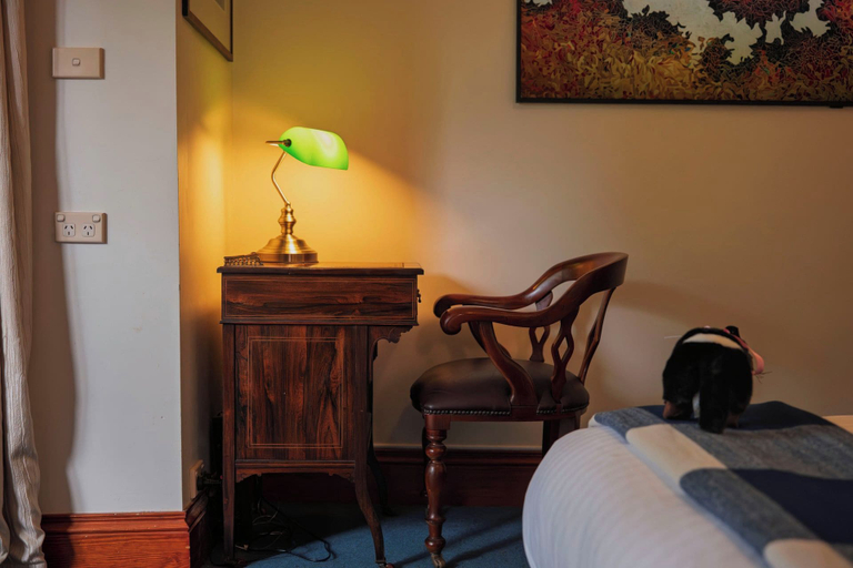 Bedroom 2, Franklin Manor, West Coast