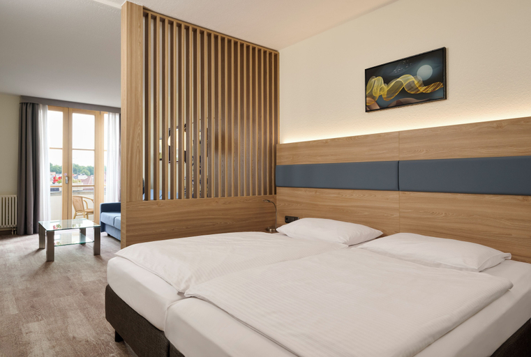 Bedroom 3, Hotel Kastanienhof, Erding