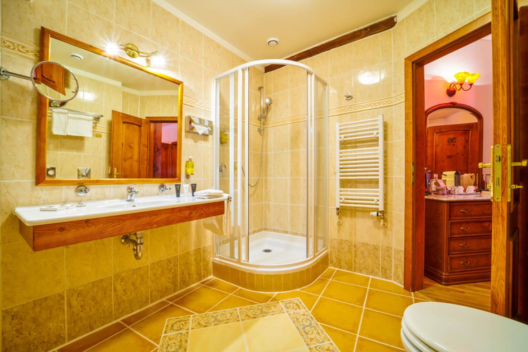 Bathroom 4, Josephine Old Town Square Hotel, Praha 1