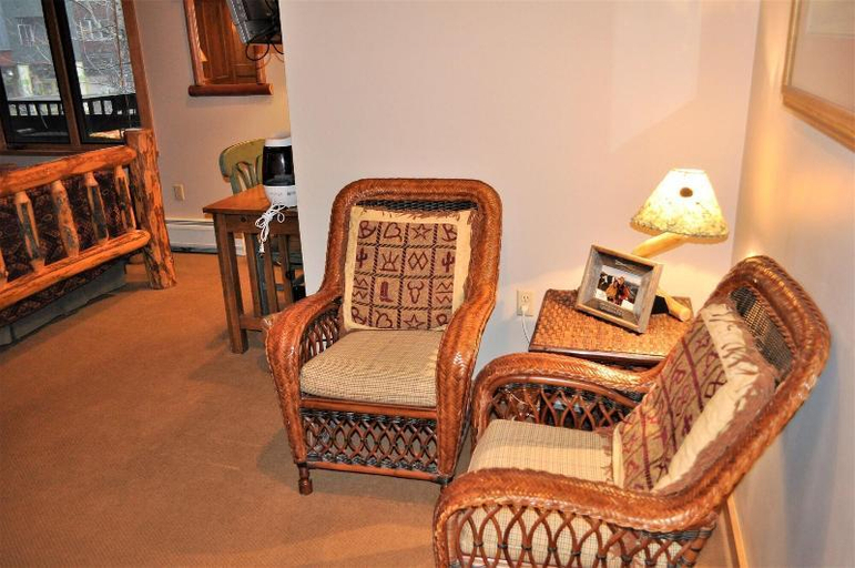 Public Area 3, Arapahoe Lodge 1 Bed 2 Bath, Summit