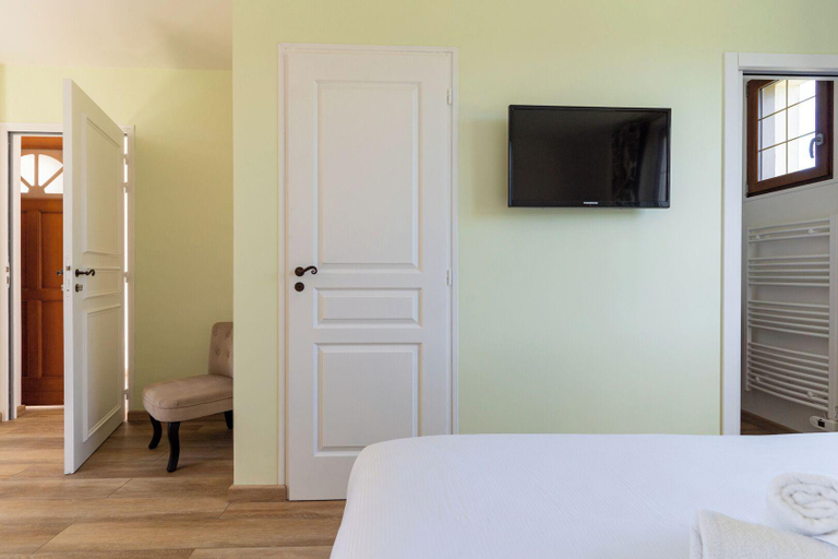 Bedroom 3, Château de Tilly, Eure