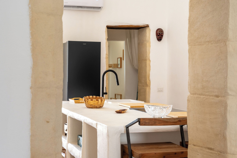 Interior 2, Approdo Mediterraneo by Wonderful Italy, Syracuse