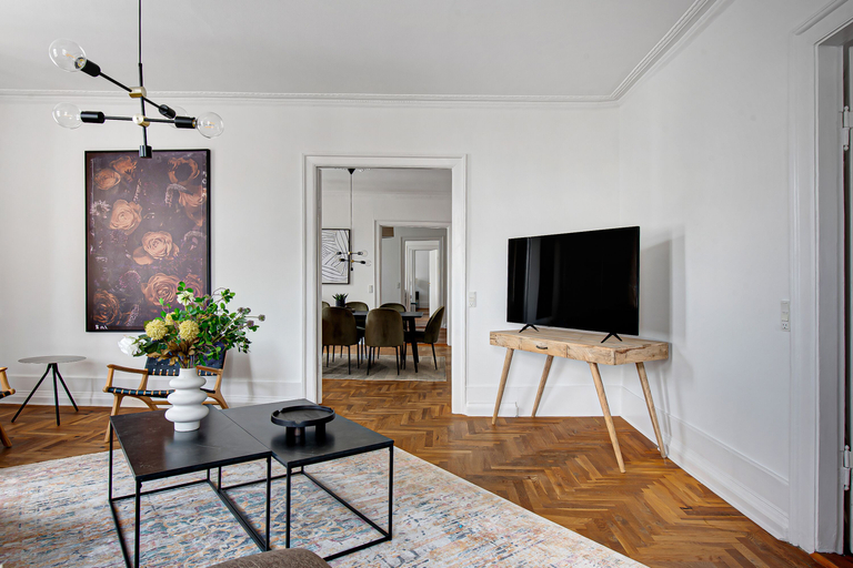 Others 3, Square - Spacious 6-bdr Apt Near Nyhavn, Copenhagen