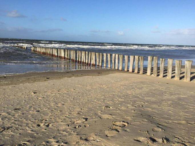 Surrounding environment 5, Chalet near sea beach in Hollum, Ameland