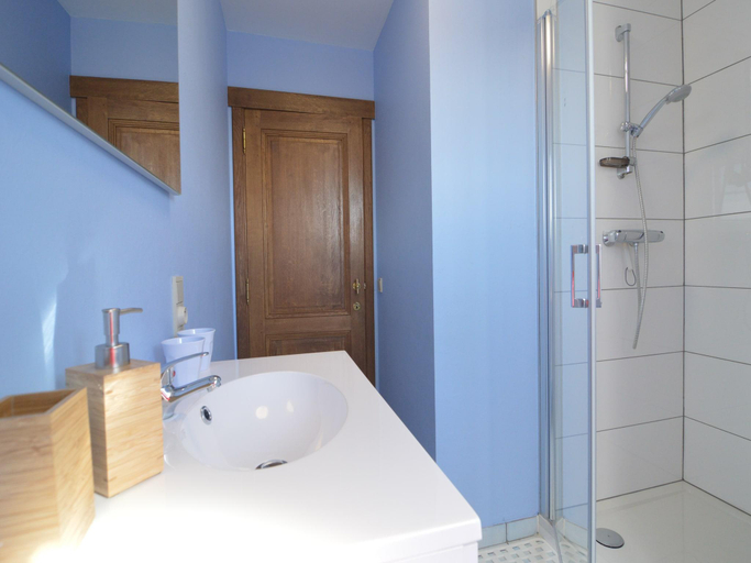 Bathroom 4, Luxurious Villa with Pool in the Ardennes, Liège