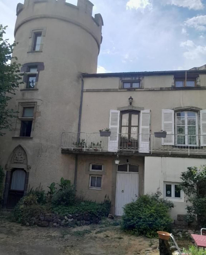 Exterior 3, La Tour Richelieu, Puy-de-Dôme