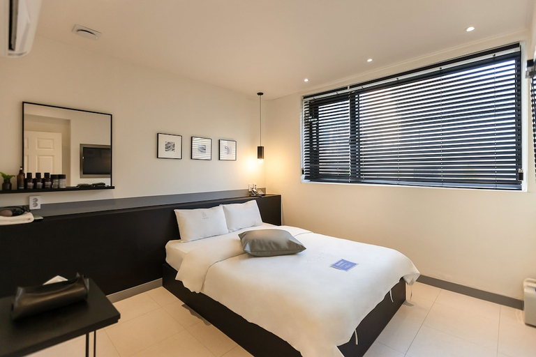 Bedroom 2, Busan Haeundae Hotel A, Haeundae