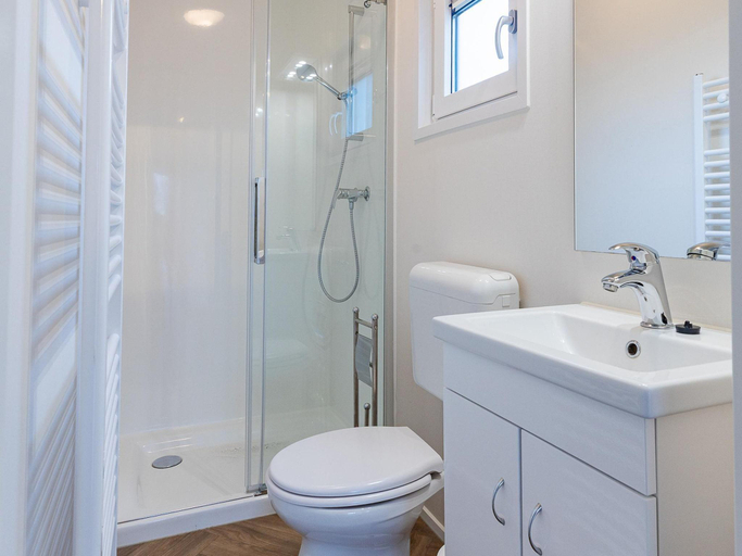 Bathroom 5, Bright Beachside Base in Burgh-Haamstede, Schouwen-Duiveland