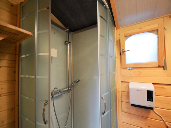 Bathroom 3, Pleasant chalet in Anhée in a charming area, Namur