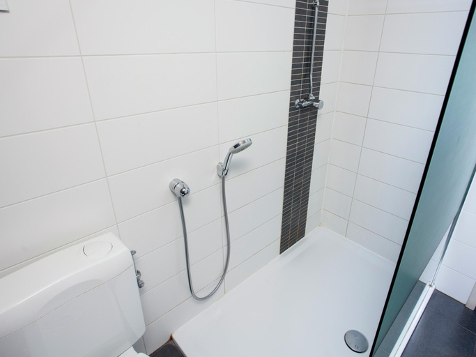 Bathroom 3, Modern Chalet in Sougné-Remouchamps near Forest, Liège