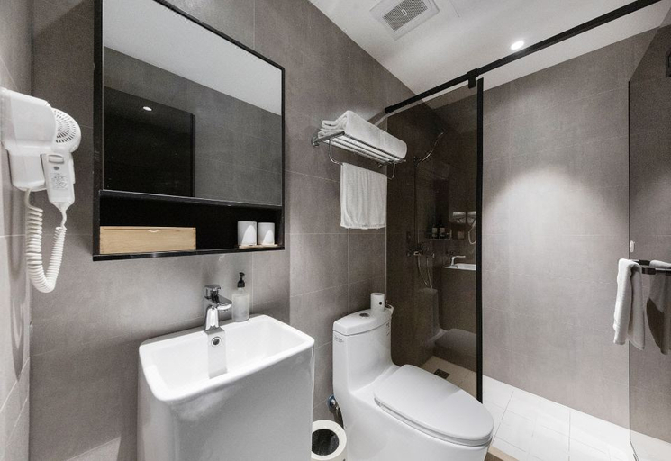 Bathroom 4, Ji Hotel Beijing Daxing Joy City, Beijing