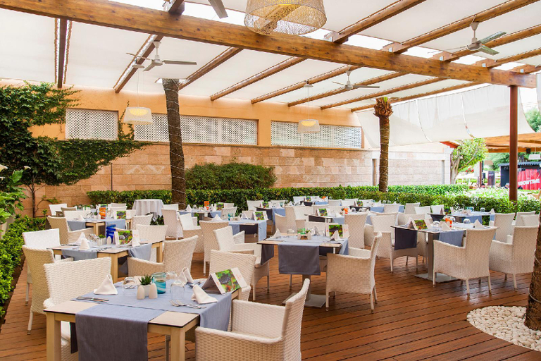 Food & Drinks 5, Viva Blue and Spa, Baleares