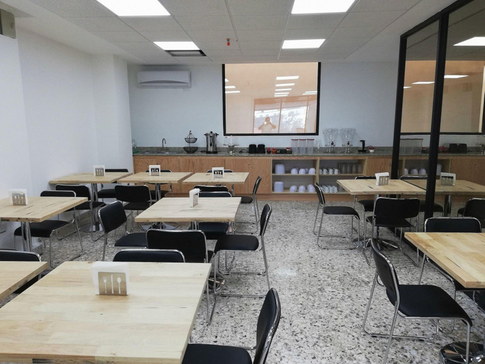 Food & Drinks, Booking 500, Monterrey