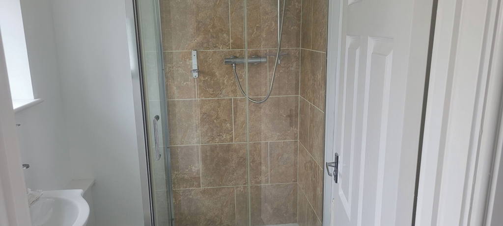 Bathroom 5, Serenity Studio in Saltash, Cornwall