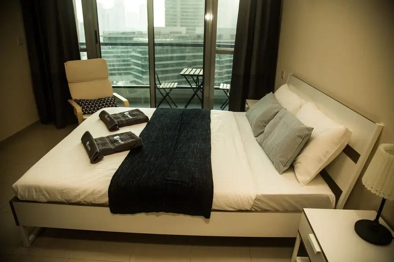 Bedroom 3, HiGuests - Bay central, Dubai