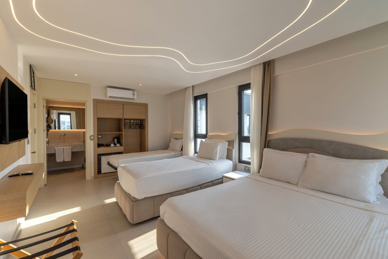 Bedroom 3, The Corner Park Hotel, Antalya