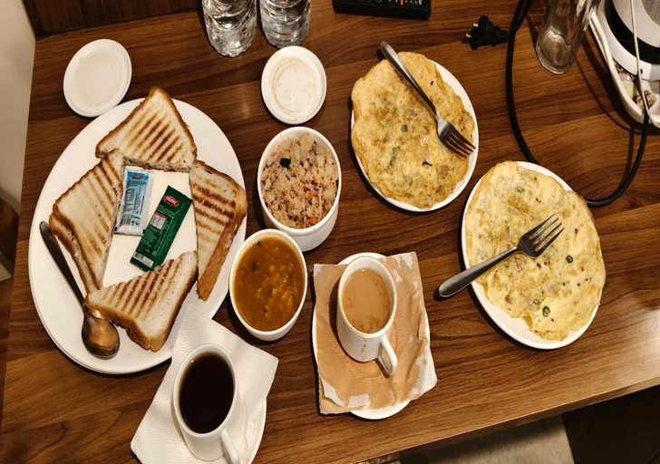 Food & Drinks 2, Hotel Kumud Plaza, Khordha