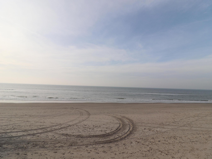 Surrounding environment 1, Chalet near sea beach in Hollum, Ameland