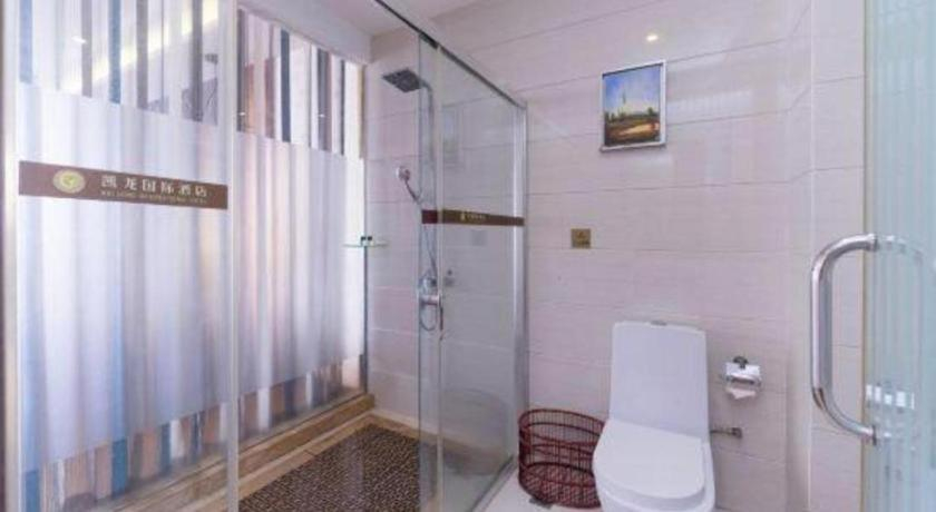 Bathroom 4, Shenzhen Kai Long International Hotel, Shenzhen