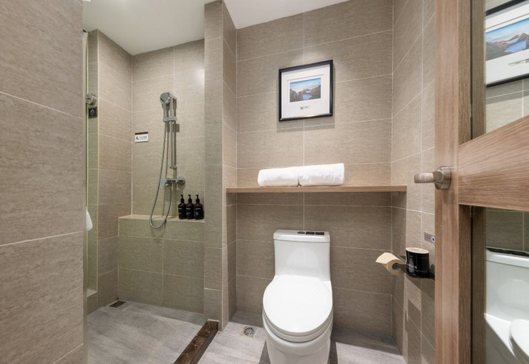 Bathroom 3, Atour Hotel Hefei Binhu Times Square Branch, Hefei