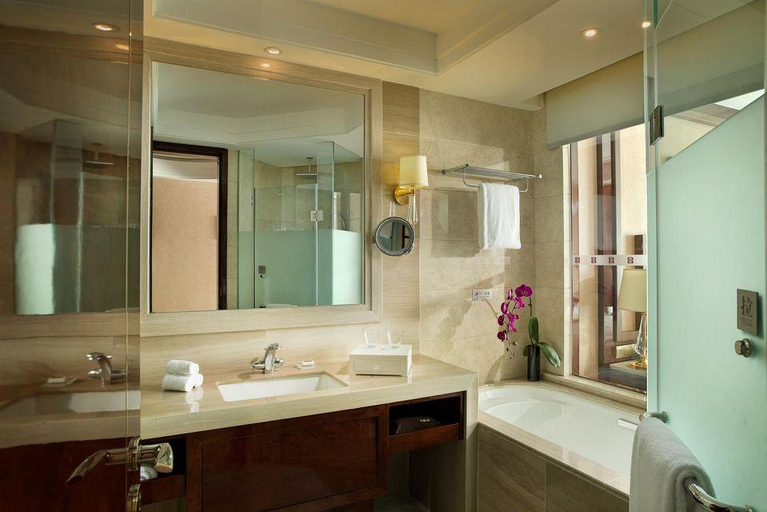 Bathroom, Embassador International Hotel Formerly Qujiang International Hotel, Xi'an