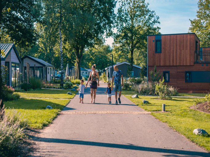 Surrounding environment 4, Dog Friendly Chalet Kaatsheuvel, Loon op Zand