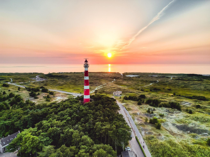 Surrounding environment 5, Inviting Hollum Chalet near Golf Course, Ameland