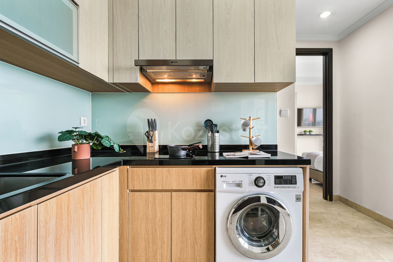 Private kitchen 4, Saira by Kozystay - Menteng, Central Jakarta