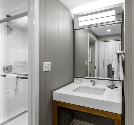 Bathroom 5, Courtyard by Marriott Easton-Columbus, Franklin
