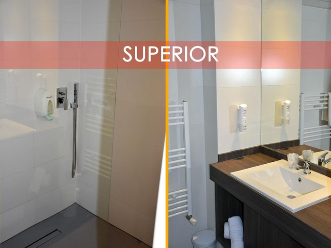 Bathroom 4, Hotel & Wellness Royal Astrid, West-Vlaanderen