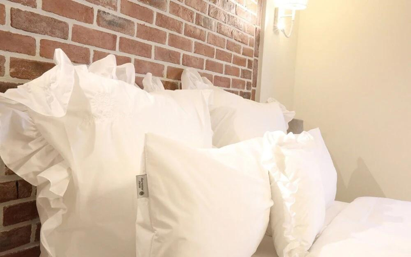Bedroom 2, Busan Iwol Hotel Shinho Branch, Gangseo