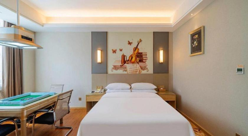Bedroom 2, Vienna Hotel Guangdong Shaoguan Shaonan Avenue, Shaoguan