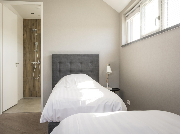 Bedroom 2, Ritzy Villa in De Cocksdorp Texel with Sauna, Texel