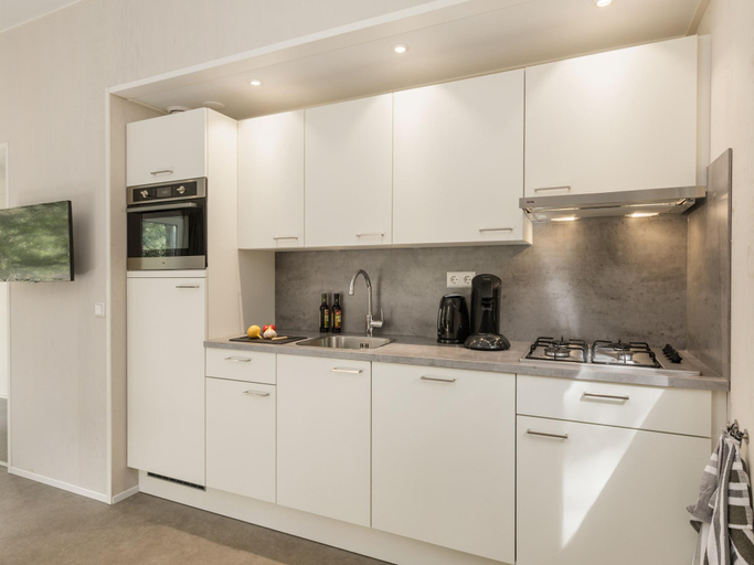 Kitchen, Chalet in Kijkduin with Sauna & Comfort, The Hague