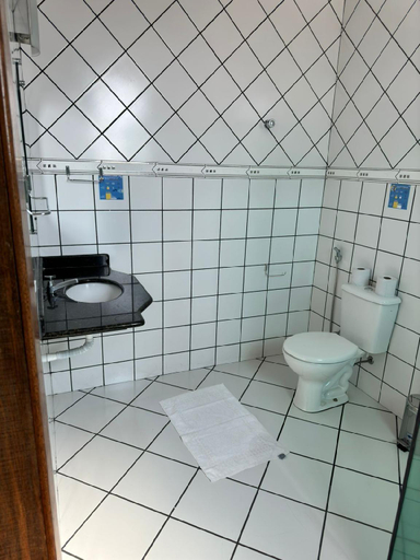 Bathroom 3, Kaa House Hotel, Carmópolis de Minas