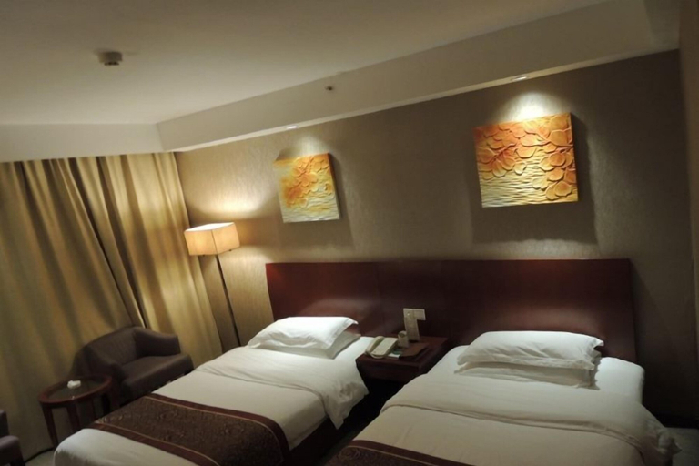 Bedroom 2, Xiangxuehai Hotel, Suzhou