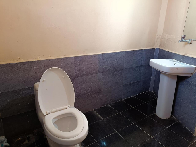 Bathroom, Hotel Rann of Kachchh, Kachchh