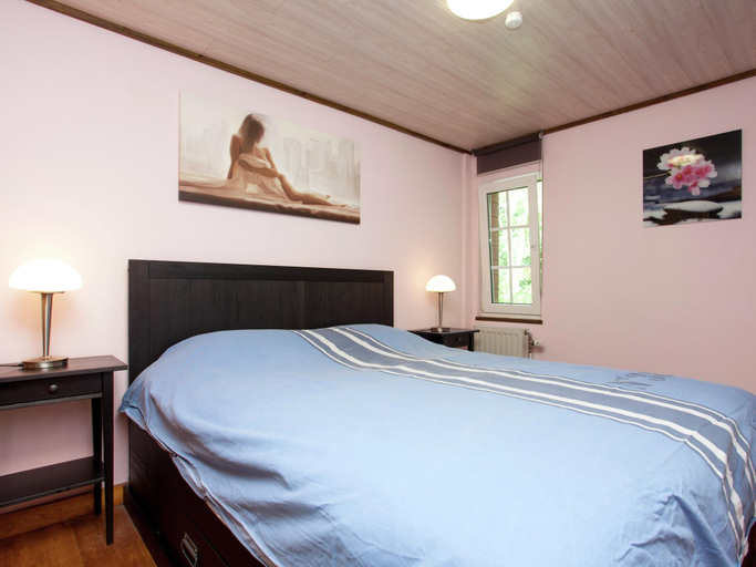 Bedroom, Modern Chalet in Sougné-Remouchamps near Forest, Liège
