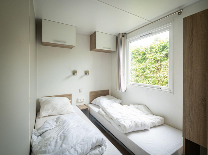 Bedroom 3, Charming Chalet with Pool, Luxembourg