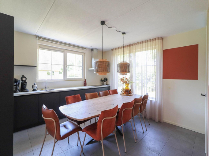 Kitchen, Luxury Beach Villa with Hot Tub, Wûnseradiel